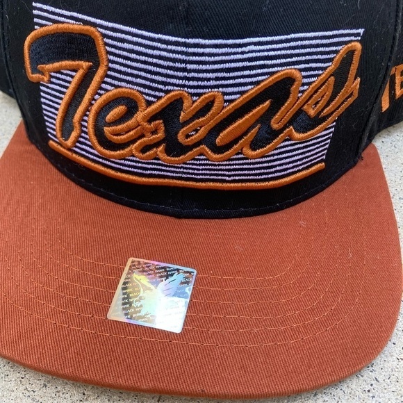 Texas Longhorns Black Script Spell-Out Snapback Hat One Size NCAA Big 12 College - Picture 2 of 10